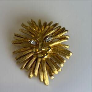 Lion Head Vintage Brooch Pin Rhinestone Eyes Statement 2" Gold Tone